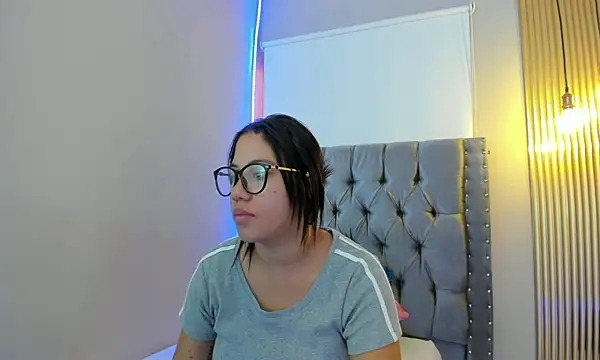 Snapshot of Kataleya_Monet_ chatting on 07-22-26, 12:19 Kataleya Monet online show from 07-22-26, 12:19