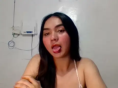 EtherealRae online show from 07-14-26, 06:57