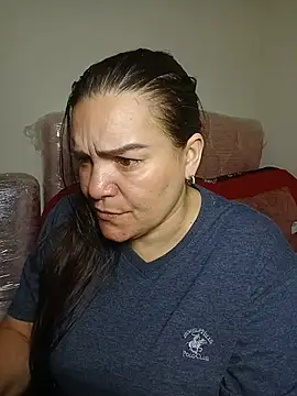 Snapshot of Zuleyka_47 chatting on 07-18-26, 10:02 Zuleyka 47 online show from 07-18-26, 10:02