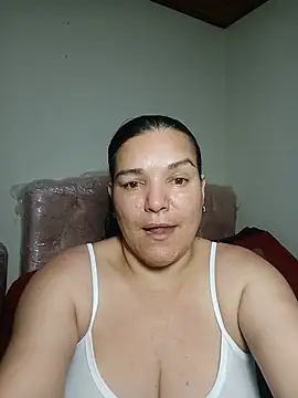 Snapshot of Zuleyka_47 chatting on 07-21-26, 11:51 Zuleyka 47 online show from 07-21-26, 11:51