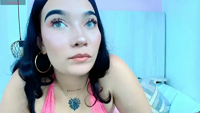 Snapshot of Meggan_Rosse01 chatting on 07-10-26, 03:22 Meggan Rosse01 online show from 07-10-26, 03:22