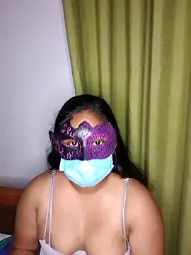 SerenaVale online show from 07-15-26, 03:17