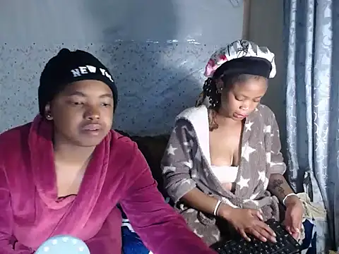 Snapshot of VixenBaddieX chatting on 07-26-26, 06:37 VixenBaddieX online show from 07-26-26, 06:37