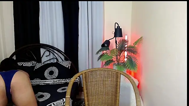 Snapshot of falling_angel96 chatting on 07-28-26, 06:42 falling angel96 online show from 07-28-26, 06:42