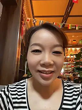 Snapshot of si-si-love chatting on 07-13-26, 06:27 si-si-love online show from 07-13-26, 06:27