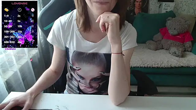   Alisa   online show from 07-06-26, 02:14