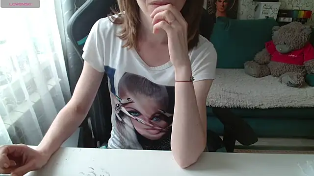   Alisa   online show from 07-07-26, 02:43
