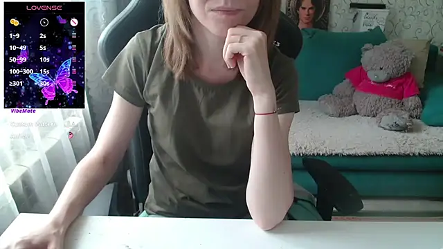   Alisa   online show from 07-15-26, 04:01