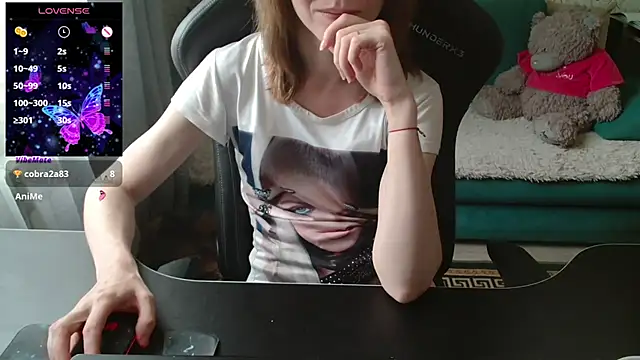  Alisa   online show from 07-24-26, 04:05
