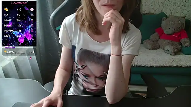   Alisa   online show from 07-26-26, 03:41