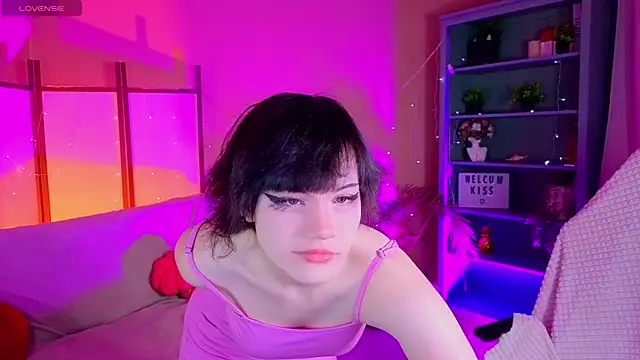 Snapshot of _Arlie_ chatting on 07-22-26, 12:08 Arlie online show from 07-22-26, 12:08