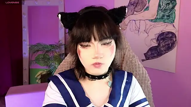 Snapshot of _Arlie_ chatting on 07-28-26, 04:39 Arlie online show from 07-28-26, 04:39