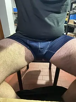 Snapshot of andresxxx2026 chatting on 07-29-26, 11:03 andresxxx2026 online show from 07-29-26, 11:03
