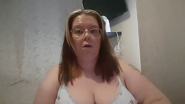 Snapshot of Sinful-Hope chatting on 07-22-26, 04:21 Sinful-Hope online show from 07-22-26, 04:21