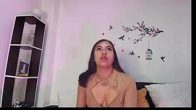  Luna Glow  online show from 07-15-26, 02:55