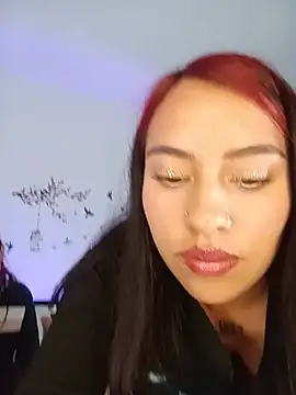 Luna Glow  online show from 07-18-26, 03:05