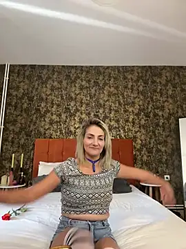 I amKatarina online show from 07-18-26, 08:07