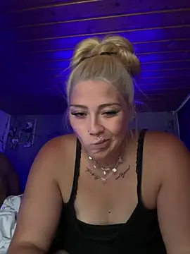 LeonundLisaxxx online show from 07-20-26, 05:37