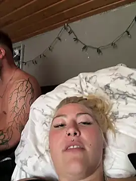 LeonundLisaxxx online show from 07-26-26, 08:21