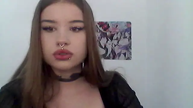 MollyHotTeen online show from 07-19-26, 06:33