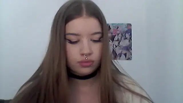MollyHotTeen online show from 07-23-26, 05:22