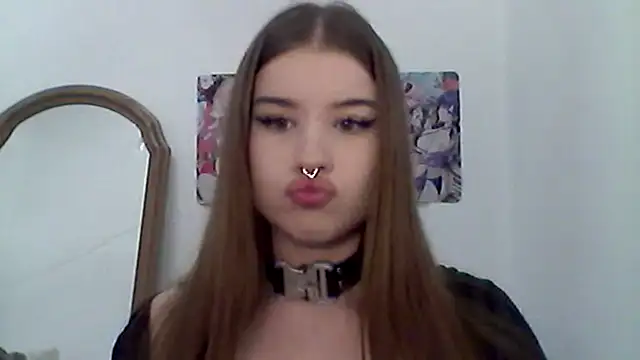 MollyHotTeen online show from 07-27-26, 06:15