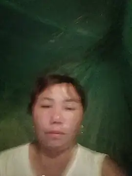 Snapshot of Mai-lingg chatting on 07-27-26, 03:19 Mai-lingg online show from 07-27-26, 03:19