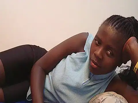 Snapshot of sexxy_ebony2y chatting on 07-20-26, 02:41 sexxy ebony2y online show from 07-20-26, 02:41