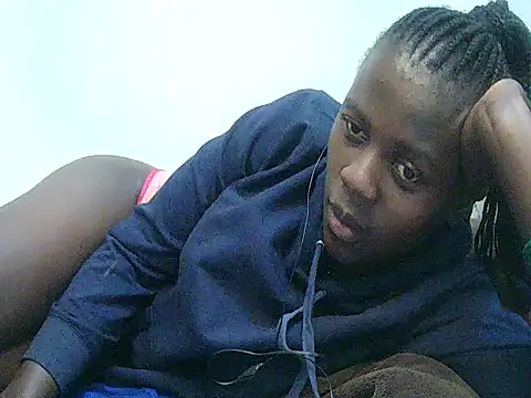 Snapshot of sexxy_ebony2y chatting on 07-21-26, 02:47 sexxy ebony2y online show from 07-21-26, 02:47