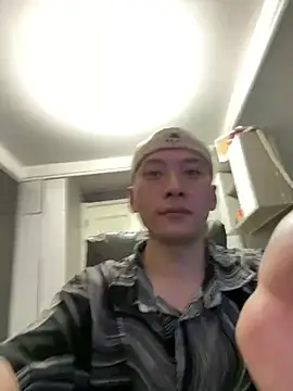 yichen008 online show from 07-07-26, 04:22