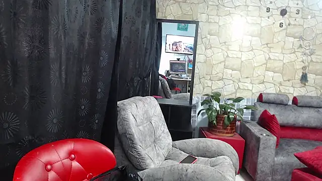 Snapshot of Almaluna chatting on 07-08-26, 05:06 Almaluna online show from 07-08-26, 05:06