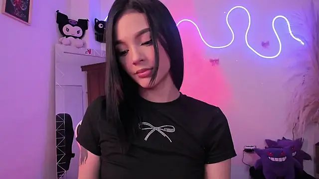 CarolineEvanss 11 online show from 07-21-26, 04:59