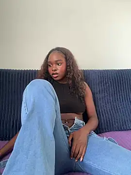 saraacollinsss online show from 07-29-26, 07:56