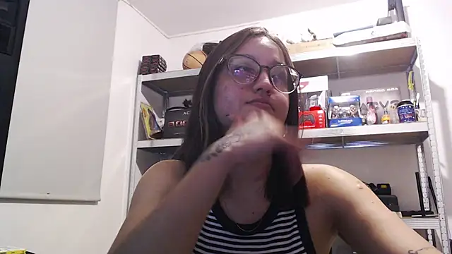 Luna sweetie  online show from 07-12-26, 03:30