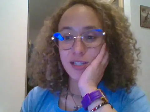 Snapshot of ValeriaMonroe chatting on 07-21-26, 12:46 ValeriaMonroe online show from 07-21-26, 12:46