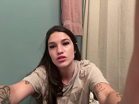 prettygirll00 online show from 07-12-26, 11:29