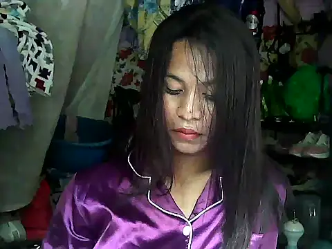 Snapshot of simplytrans chatting on 07-07-26, 01:41 simplytrans online show from 07-07-26, 01:41