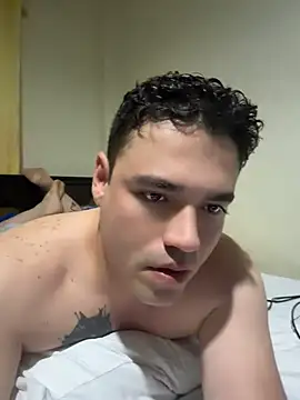 Snapshot of Valentino_ruiz chatting on 07-14-26, 11:32 Valentino ruiz online show from 07-14-26, 11:32