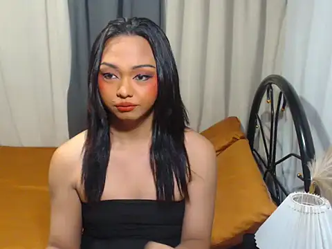 Snapshot of Naughty_Samara chatting on 07-10-26, 02:30 Naughty Samara online show from 07-10-26, 02:30