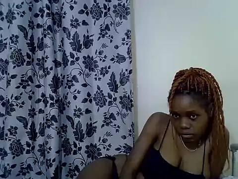Snapshot of lovely_vee chatting on 07-11-26, 03:53 lovely vee online show from 07-11-26, 03:53