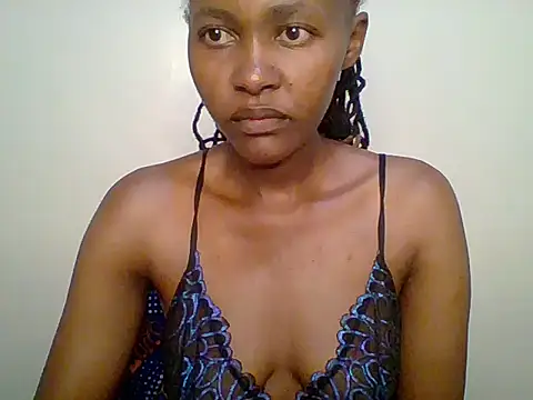 Snapshot of Swexie_love chatting on 07-13-26, 11:18 Swexie love online show from 07-13-26, 11:18