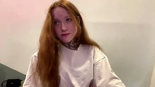 Snapshot of ThomasinaBrasser chatting on 07-13-26, 11:46 ThomasinaBrasser online show from 07-13-26, 11:46
