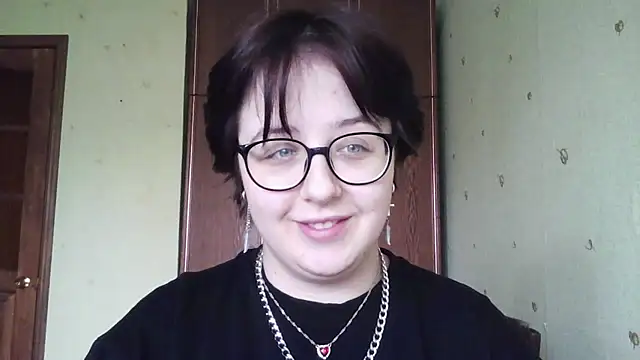 NessaLiberta online show from 07-12-26, 10:06