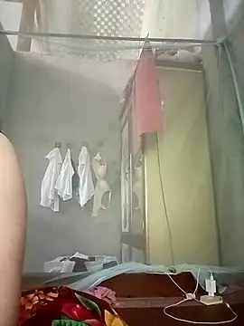 Snapshot of -Batici- chatting on 07-12-26, 04:25 -Batici- online show from 07-12-26, 04:25