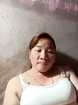 Snapshot of -Batici- chatting on 07-14-26, 12:11 -Batici- online show from 07-14-26, 12:11
