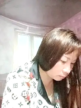 Snapshot of -Batici- chatting on 07-27-26, 09:38 -Batici- online show from 07-27-26, 09:38