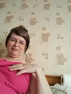 Snapshot of Irena-mis chatting on 07-16-26, 01:28 Irena-mis online show from 07-16-26, 01:28