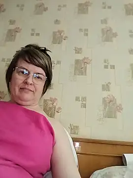 Snapshot of Irena-mis chatting on 07-23-26, 04:16 Irena-mis online show from 07-23-26, 04:16