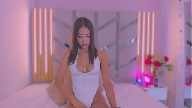 EmilyCruz- online show from 07-26-26, 11:39
