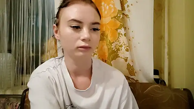 SARACUTIELOL online show from 07-24-26, 05:11